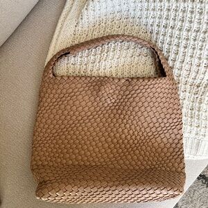 Elegant Tan Woven Handbag